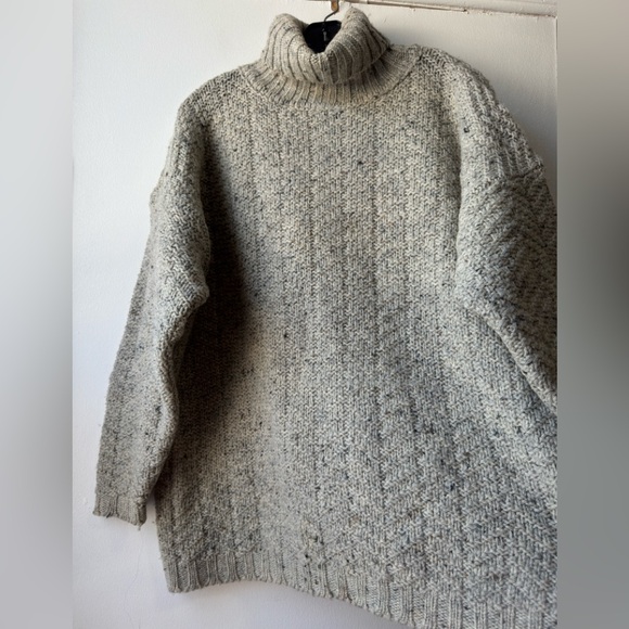 Vintage Gleneden Made in England Wool Cozy Gray Turtleneck Sweater - Picture 9 of 10